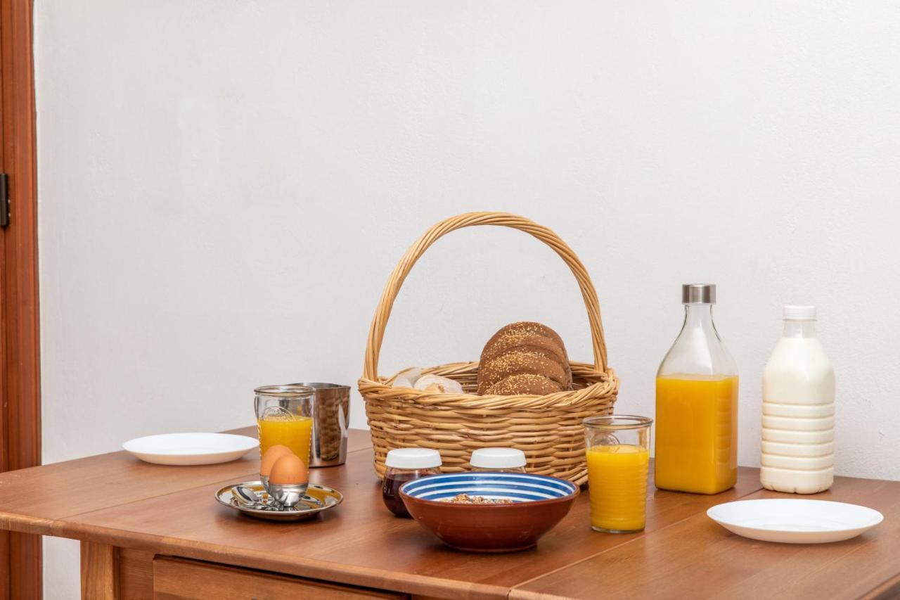 איוס פרוקופיוס Thea Suites Naxos מראה חיצוני תמונה
