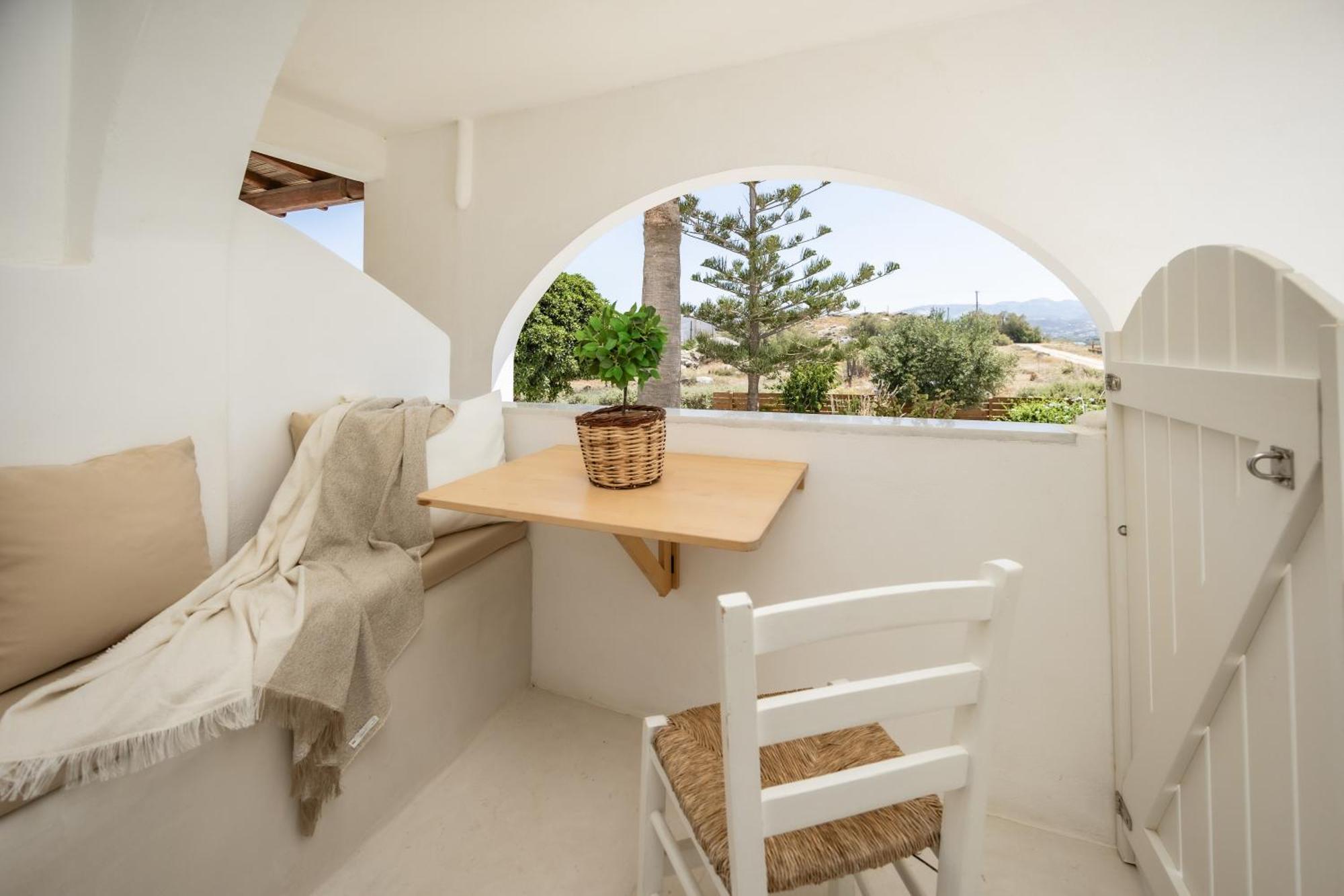 איוס פרוקופיוס Thea Suites Naxos מראה חיצוני תמונה