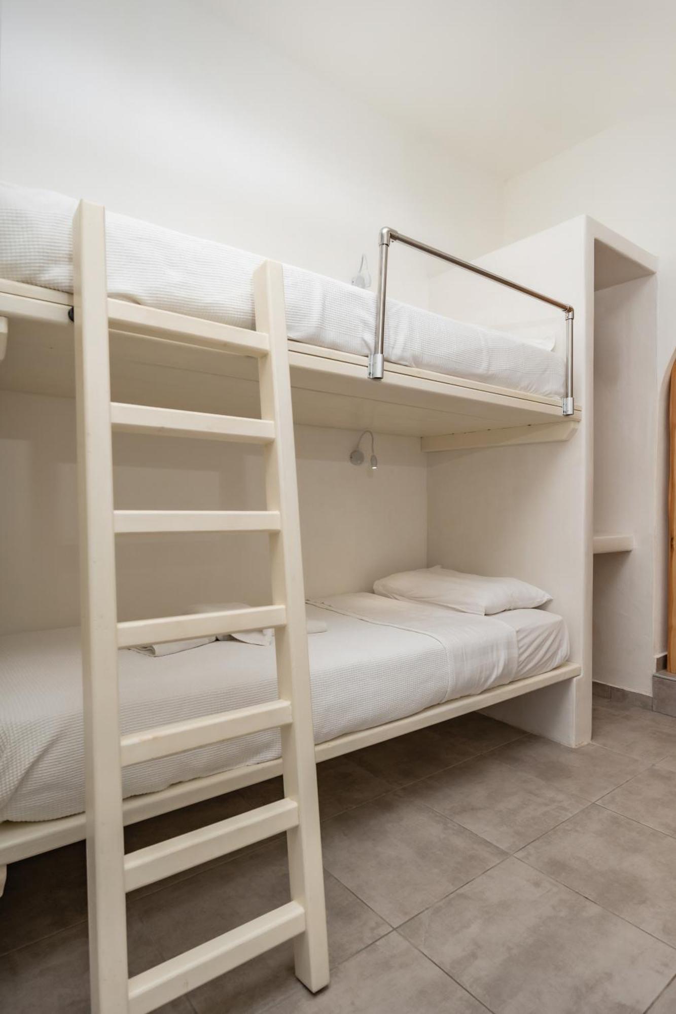 איוס פרוקופיוס Thea Suites Naxos מראה חיצוני תמונה